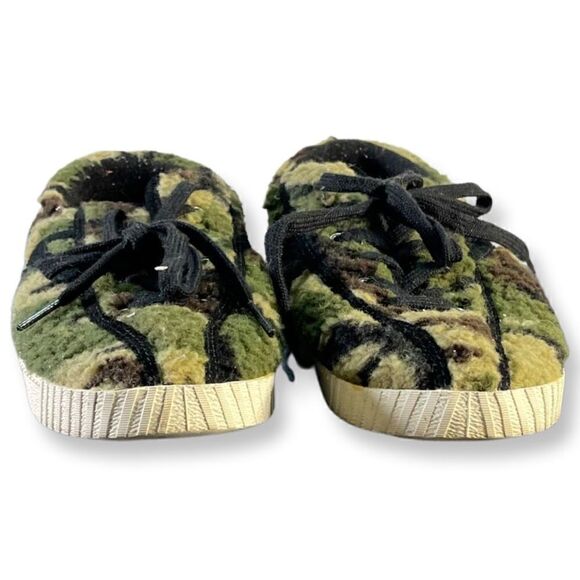 Tretorn Camouflage Sneakers   - Picture 2 of 6